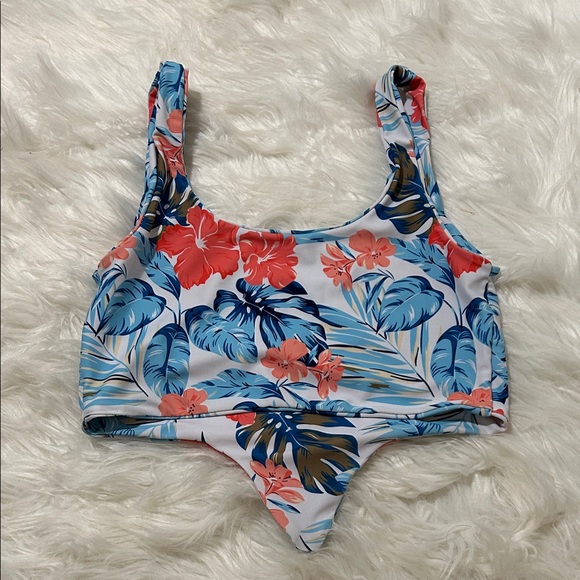SWIMWEAR BUNDLE Colorful Tropical Swimwear - Picture 13 of 16